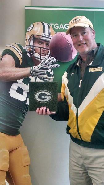 Grooming for Jordy Nelson by Loni. 
